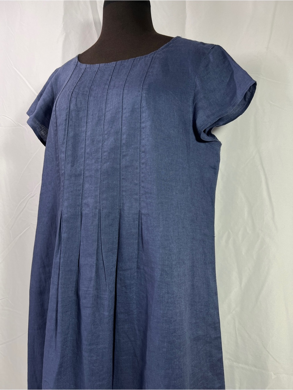 J.Jill Love Linen Pleated Dress - Medium - short sleeve relaxed fit blue classic - Picture 4 of 10